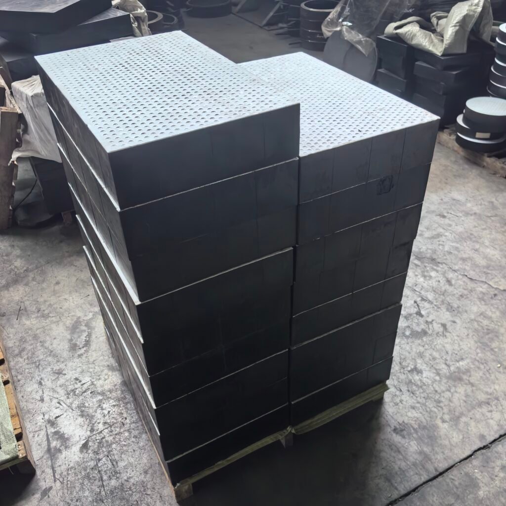 Key Advantages of Laminated Elastomeric Bearings 5af94cfca90d7a8035f3c8c0ae2aacb